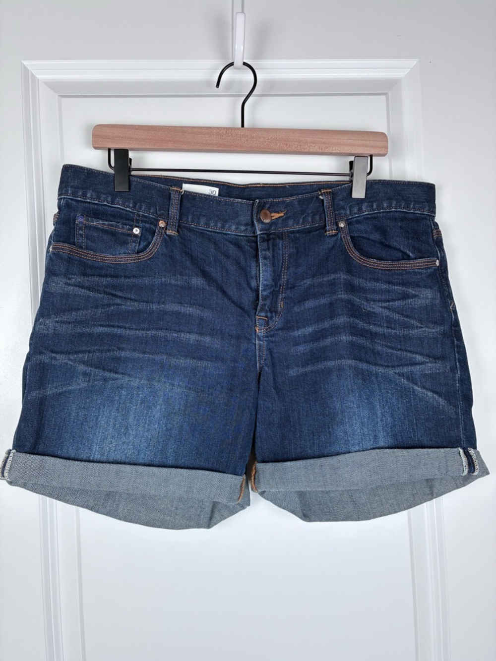 GAP Sexy Boyfriend 5” Shorts Dark Blue Denim Roll-Cuff Women's Shorts Size 30